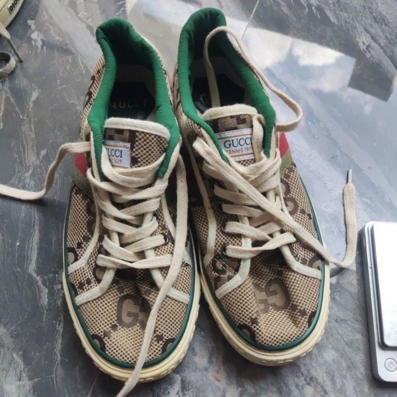 sepatu Gucci tennis bekas pakai 40 / 41 insol3 255
