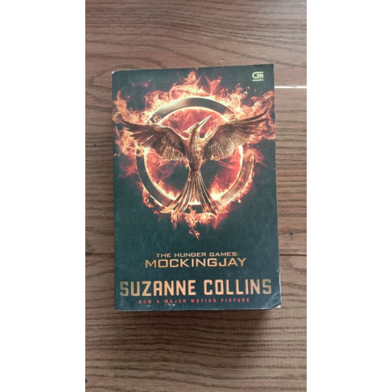 NOVEL PRELOVED ORIGINAL THE HUNGER GAMES MOCKINGJAY SUZZANE COLLINS