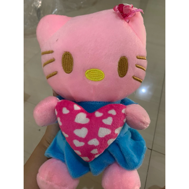 boneka hello kitty kecil
