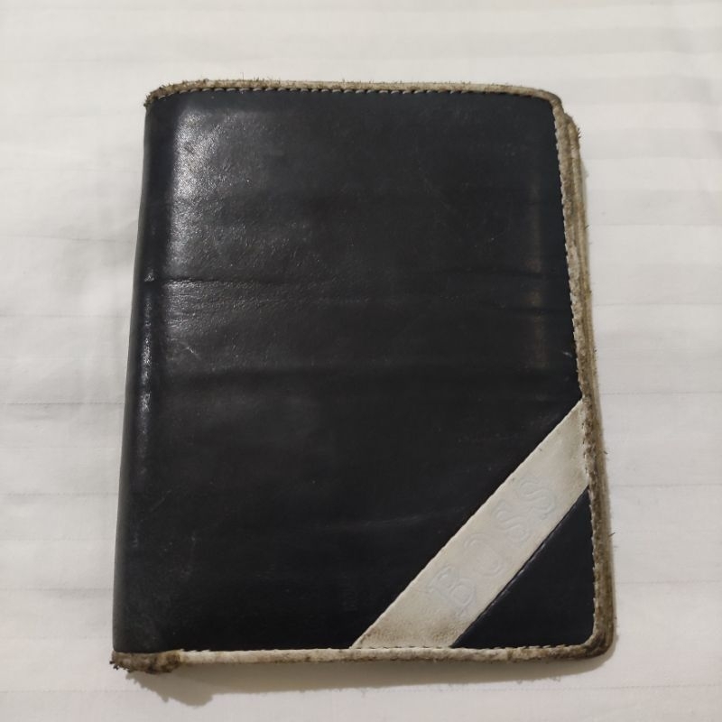 dompet pria kulit branded preloved