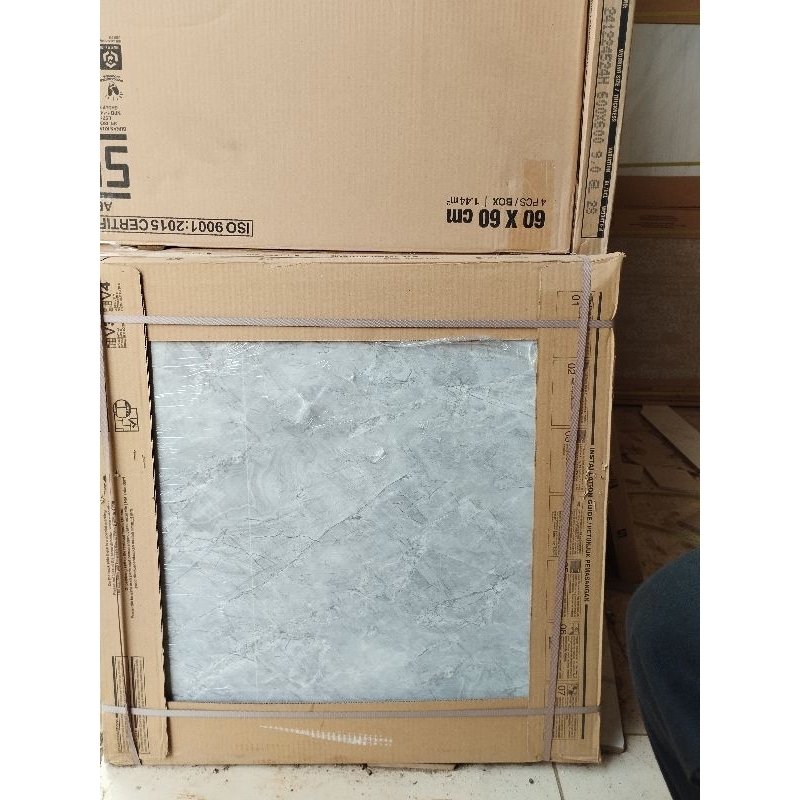 Granit Indogress 60x60 Glossy