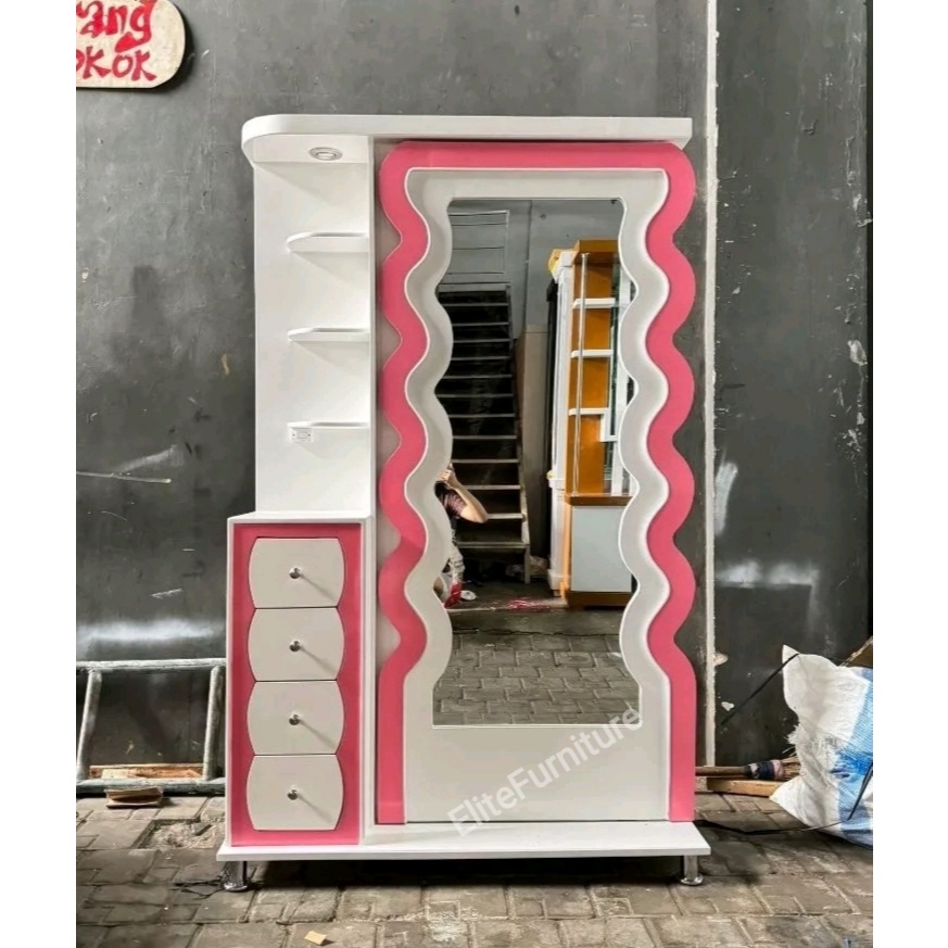 Meja Rias TERBARU , Meja Rias Kaca Lengkung Multriplek , Meja Rias Sliding