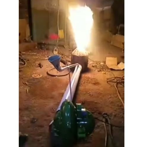 kompor oli pemersatu bangsa