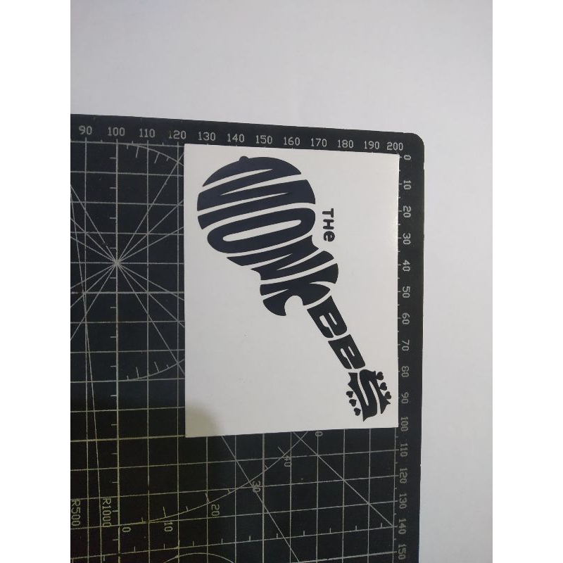 

stiker cutting the monkees