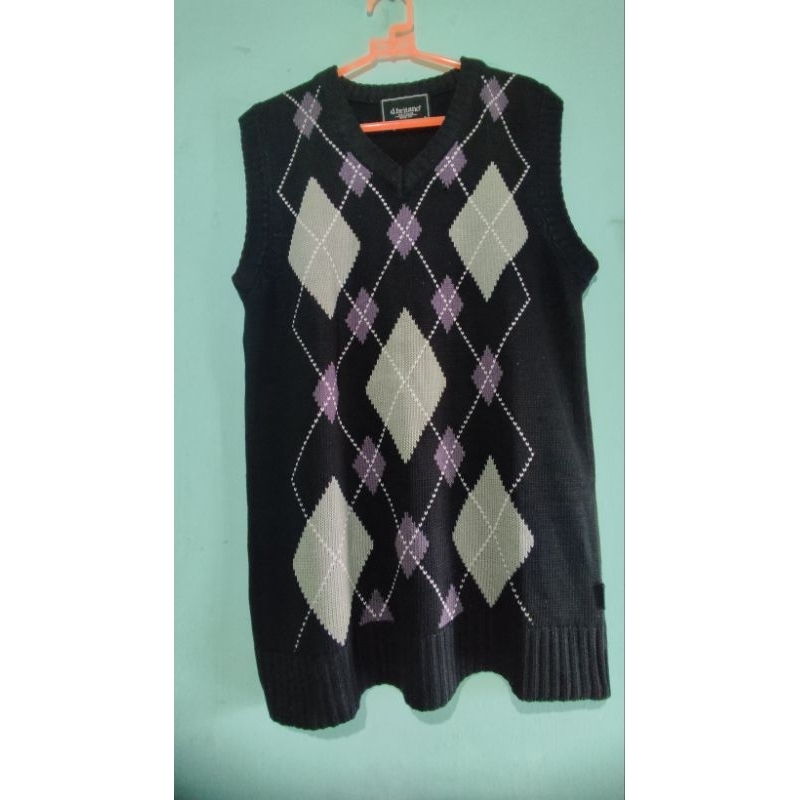 preloved d.britano knitwear vest