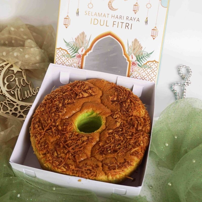 

CHIFFON PANDAN/Cake lebaran/Hampers Cake /hampers lebaran/hampers iduk fitri