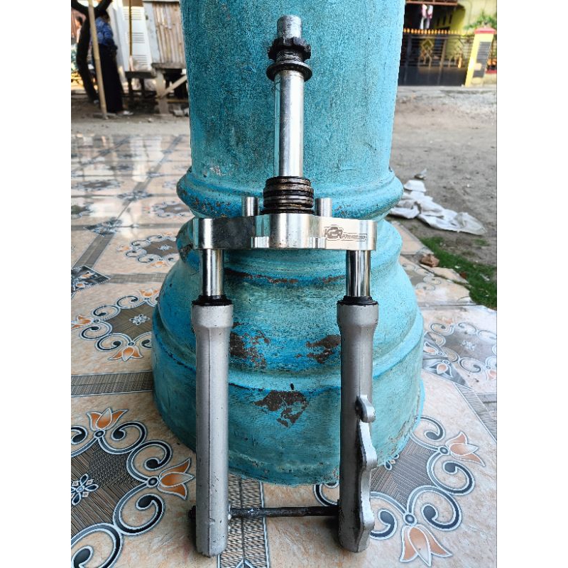 Segitiga Alumunium K2r