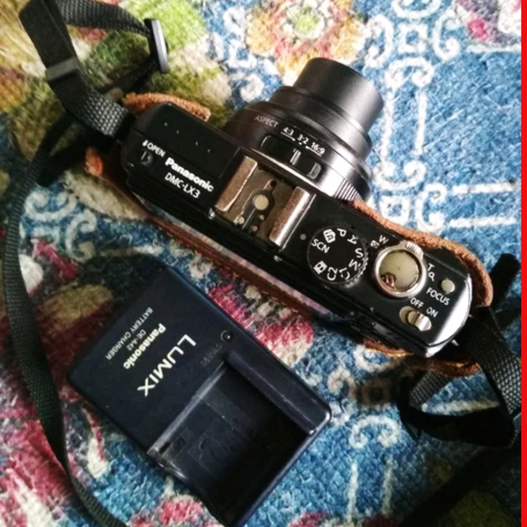 Panasonic Lumix DMC LX3 LENS LEICA DC VARIO S ready
