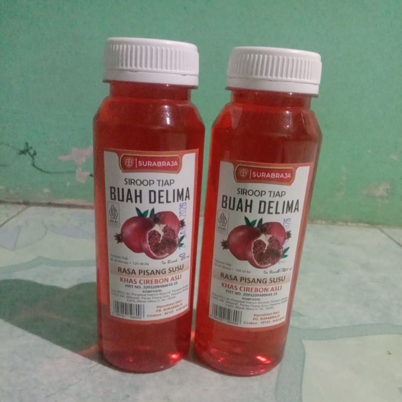 Siroop Tjap BUAH DELIMA minuman segar campuran es