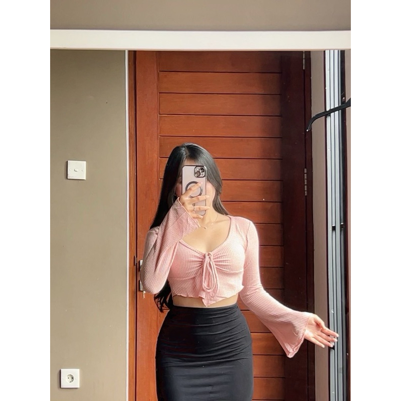 Sunnine Baju Crop Top Wanita Serut Lengan Panjang