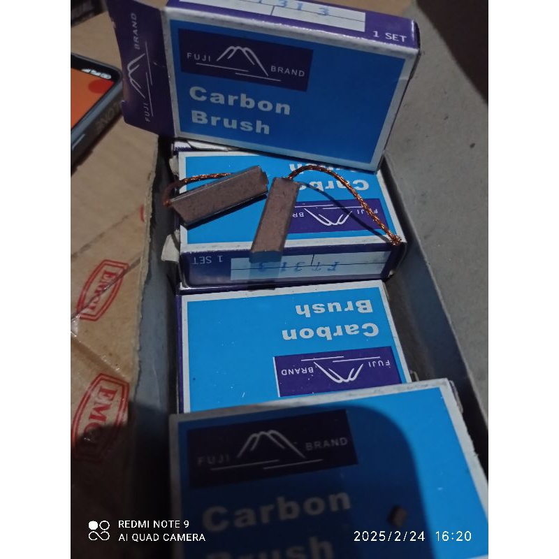 cuci gudang carbon brush altenator ft313 cool dinamo ampere arang mobil rino hiace taft gt ps136 isi