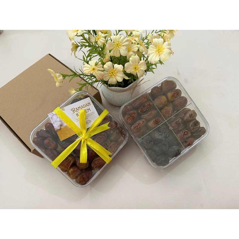 

Kurma Sekat Ekonomis Premium +-700 Gram | Kurma Premium | Kurma Sekat