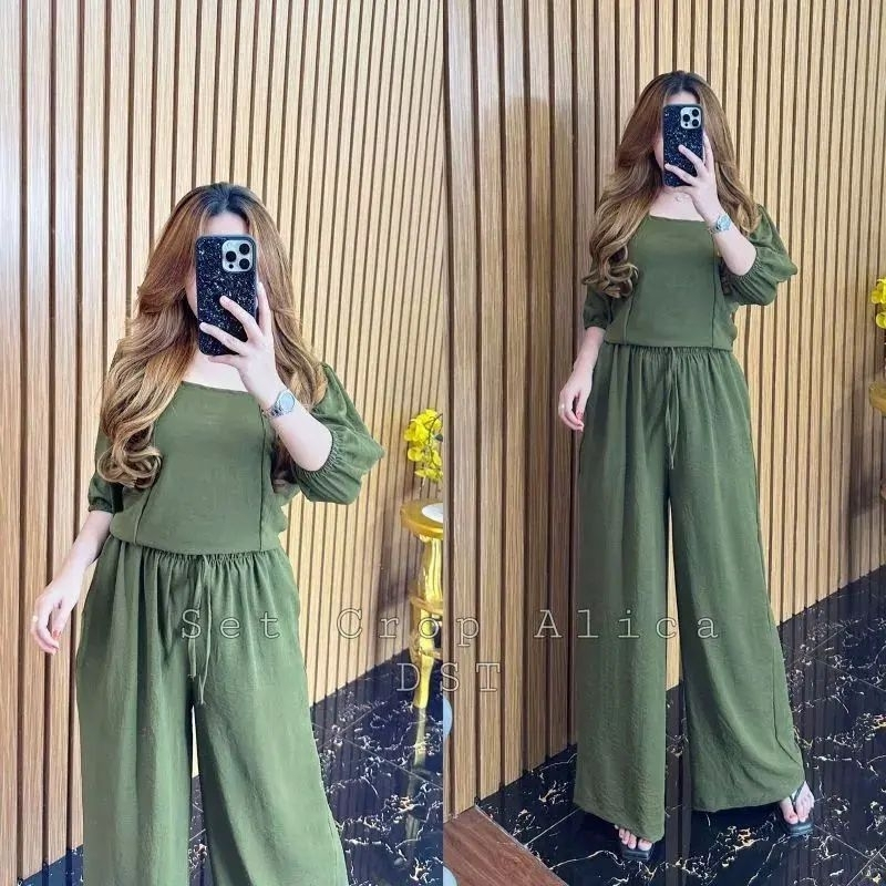 One Set Cringkel Wanita Jumbo Setelan Alica Set Crop Top Wanita Kekinian / Baju Setelan Cringkel Air