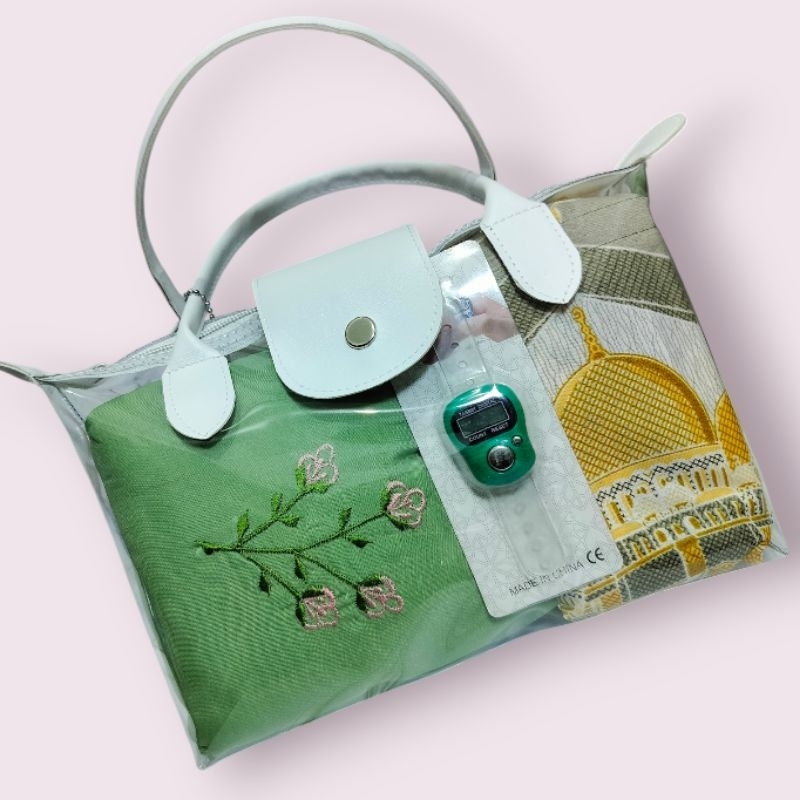 

Hampers Lebaran Mukena sajadah set / Hampers Lucu / IED HAMPERS Unik / Hampers murah bagus mukeba travel LUNA