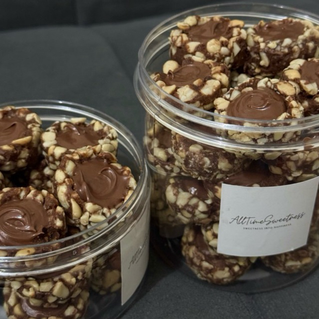

[READY] Thumbprint Hazelnut Cookies | Cookies Lebaran | Hampers Lebaran