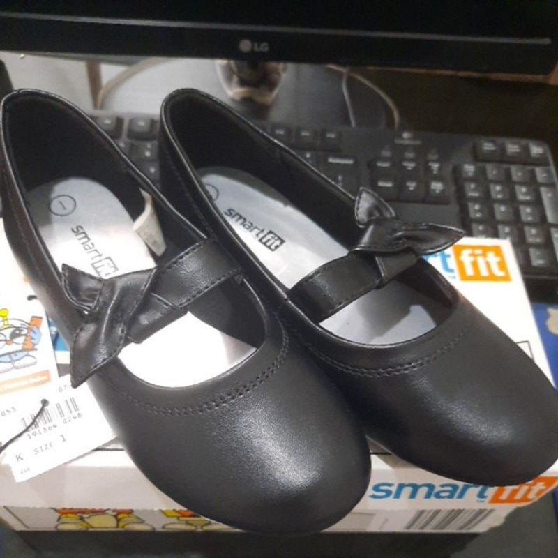 Sepatu anak perempuan size 1, Smart fit*