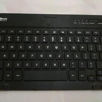 Advan bluetooth leyboard tablet 10 inch