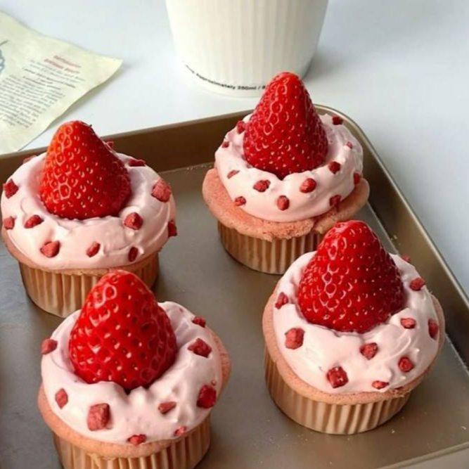 

Cupcake Strawberry