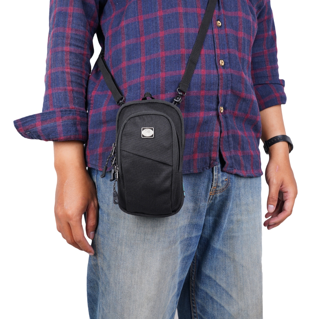 Forester HCF 03096 Tas HandPhone