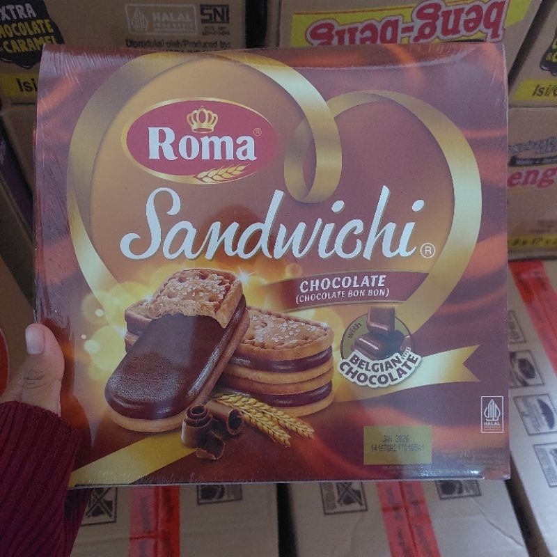 

Roma Sandwichi 240gr Biskuit Roma Kemasan Box Rasa Chocolate dan Peanut Butter