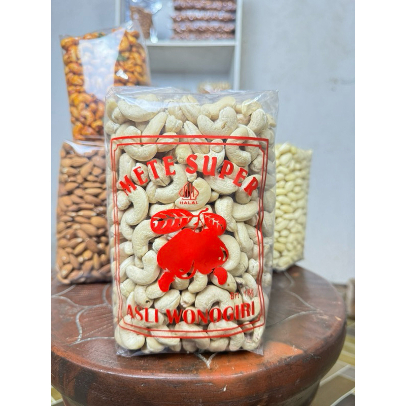 

(KERING) KACANG METE MENTAH KERING SUPER PREMIUM- KACANG MEDE MENTAH- KACANG METE ASLI WONOGIRI