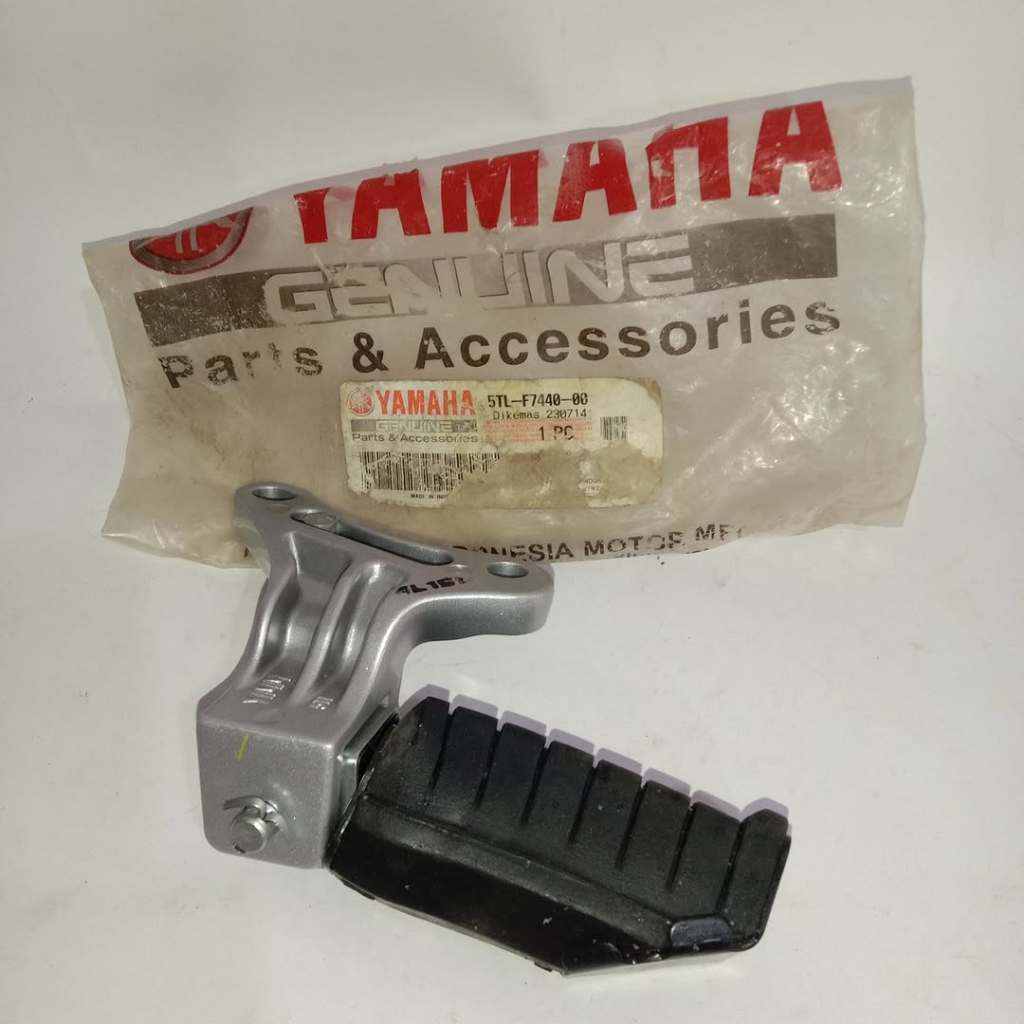 Foot Step Belakang Kanan Mio 5TL-F7440-00