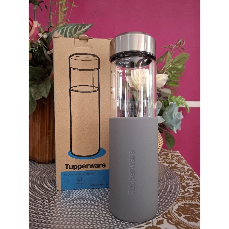 Tupperware SALE - Drinking Bottle  - Botol Minum Bahan: Kaca, 550 ml PROMO HANYA Rp. 450.000