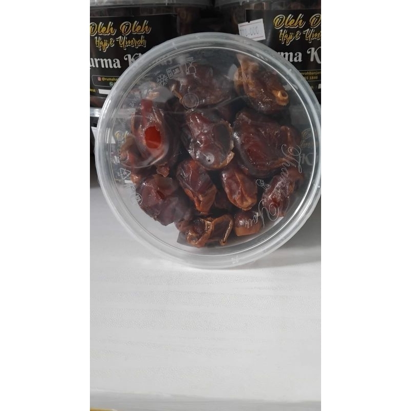 

Kurma Barari versi di toples