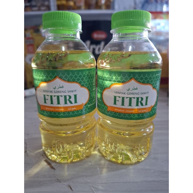 

Minyak Fitri Murah Untuk Acara Sedekah Atau Hampers Lebaran ukutan 200 ml