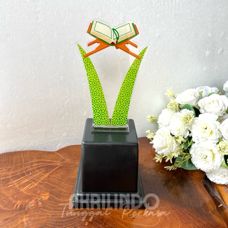 PIALA AL QURAN PIALA MTQ PIALA BUKU PIALA TAHFIDZ AKRILIK CUSTOM