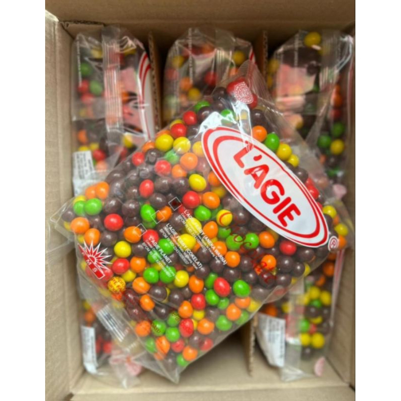 

Coklat lagie febby