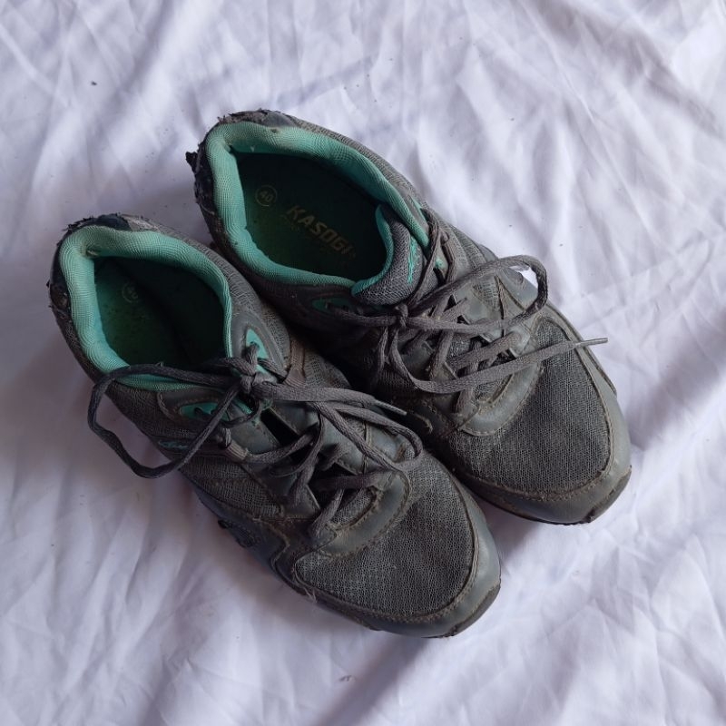Sepatu Lari Jongging Wanita Kasogi Virginia