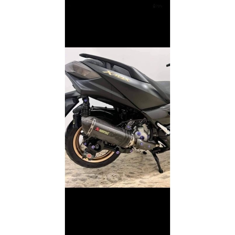 Akrapovic Slovenia karbon original fulsystem X-Max