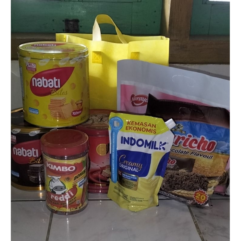 

PARSEL LEBARAN JAJANAN