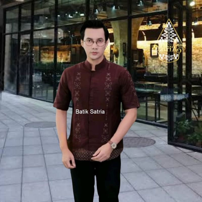 MOTIF PERDANA WARNA MAHOGANY  KOKO ( BATIK SATRIA ) - BAJU KOKO ATASAN PRIA PREMIUM LAPIS FURING