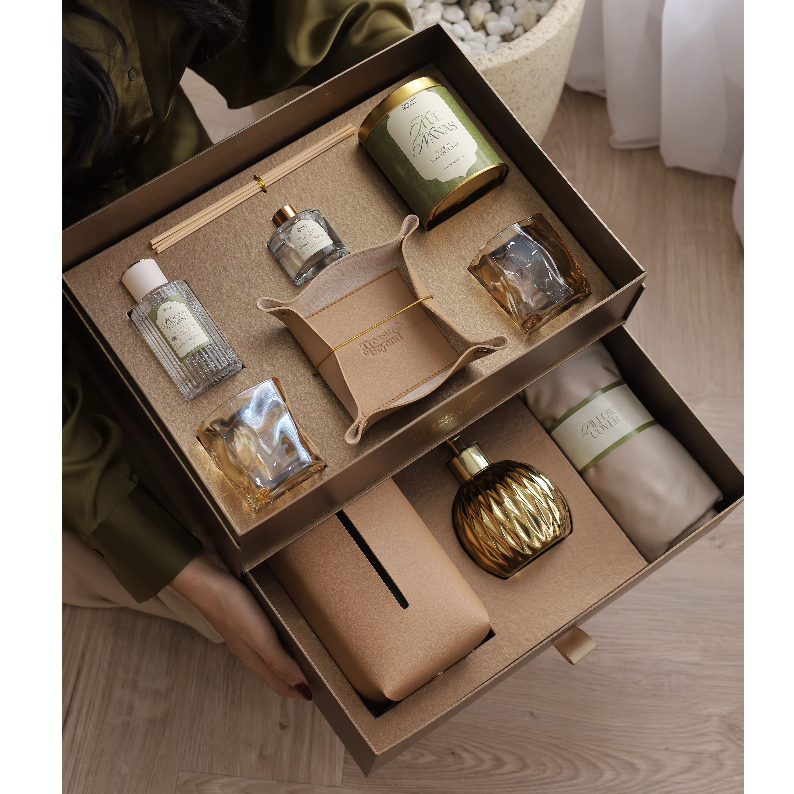 

(READY STOCK) MECCA Hampers / Gift Box / Souvenir / Birthday Gift Set