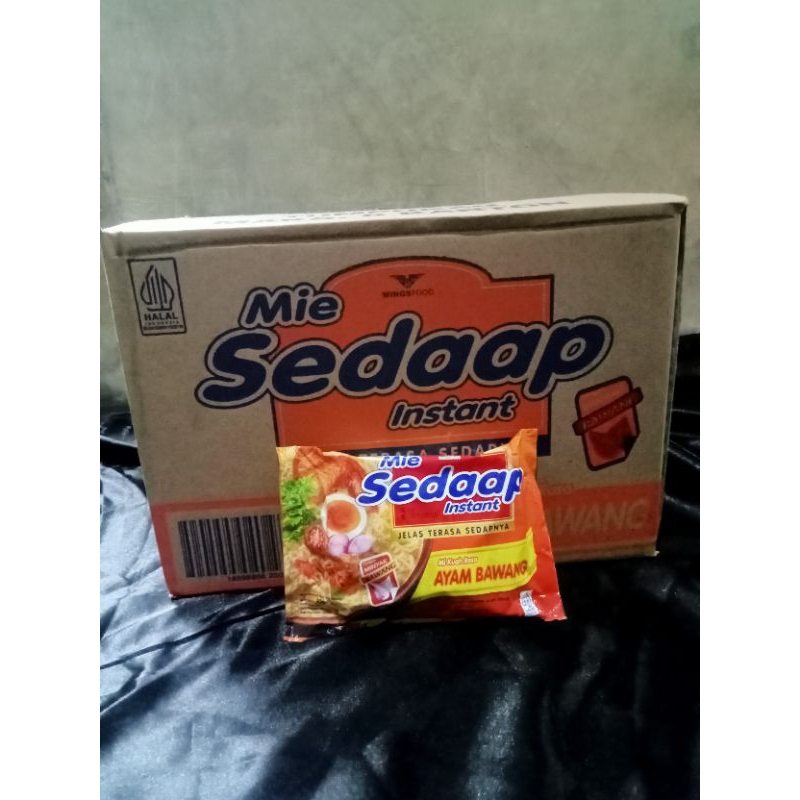 

Sedaap Mie Instan Ayam Bawang Bag 70 gr x 40 ( 1Karton 40PCS )