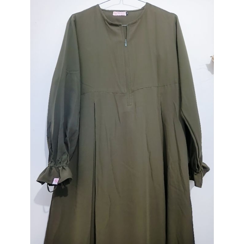Abaya sachi brand barkha project (PRELOVED)