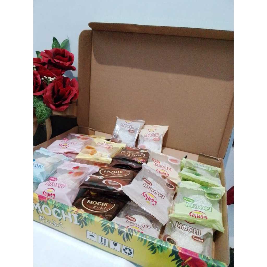 

HAMPERS MOCHI CONLEY MIX