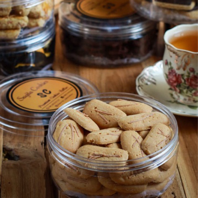 

Lidah Kucing Premium Butter