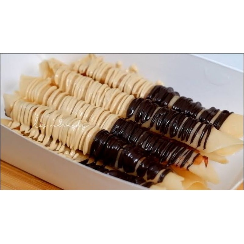 

BANANA ROLL CAKE