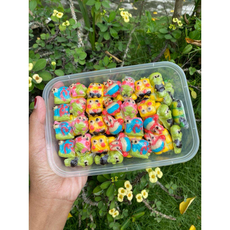 

Coklat Karakter Ketupat Spongebob Sandal Buah