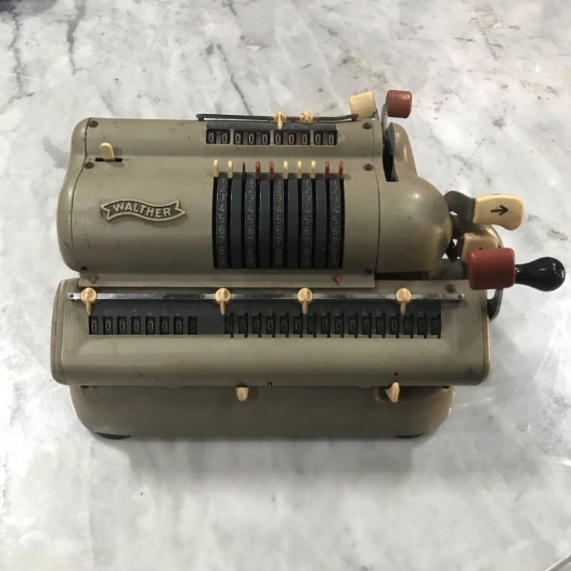 

Kalkulator Mekanik Walther WSR 160 Made in Germany Lawas Jadul Tua