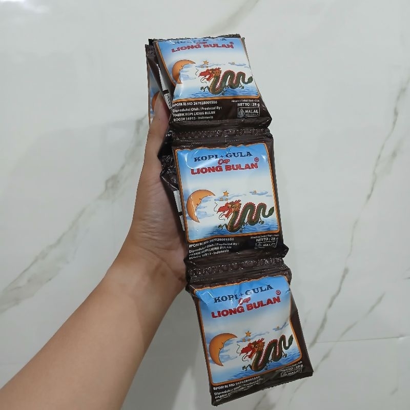 

Kopi Liong Bulan (Kopi+gula) 1 renceng 10 sachet (28gr/pcs) 270gr