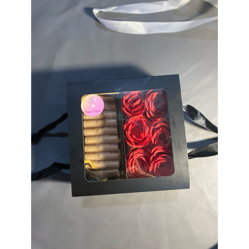 

BOX GIFT (kotak hitam)