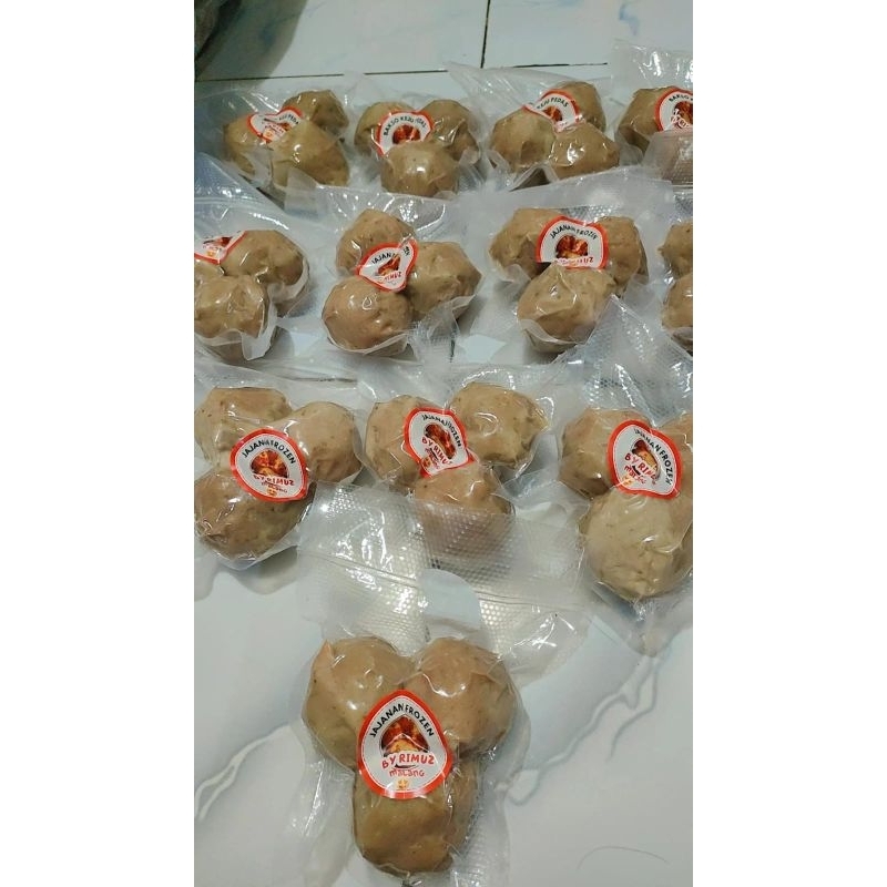 

Bakso Jumbo Frozen Varian Ori (free sambal Isi 3 biji/pcs)