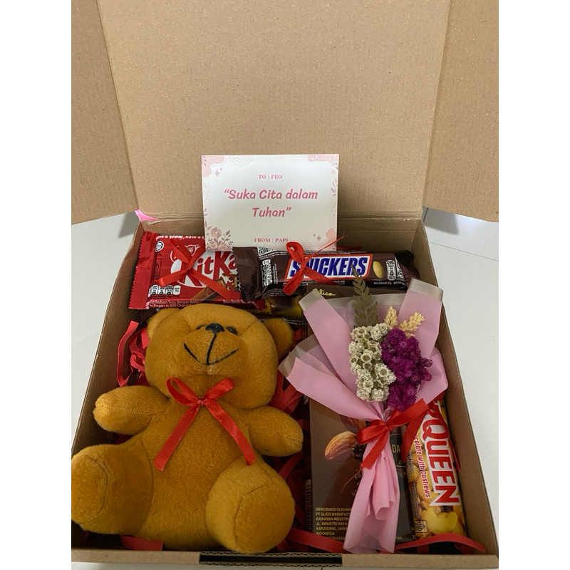 

Hampers Valentine / Kado Valentine / Kado Ulang Tahun / Hadiah untuk Pacar