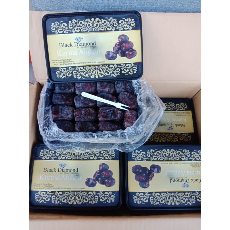 

Kurma Bam Black Diamond isi ±550 gr Kurma Anggur Bam Iran Fresh Dates