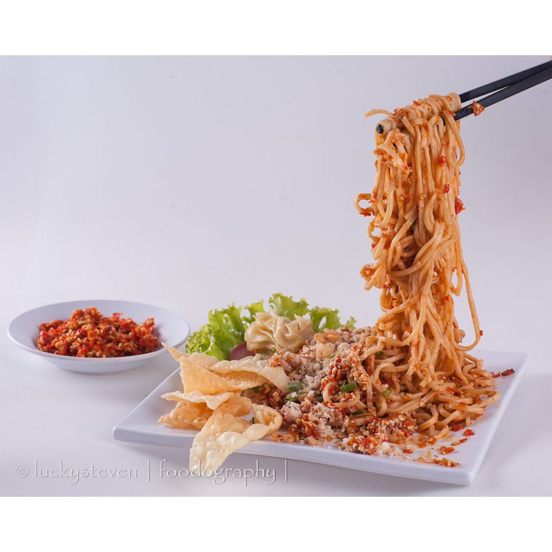 

Mie jebew “want mie” original dan pedas