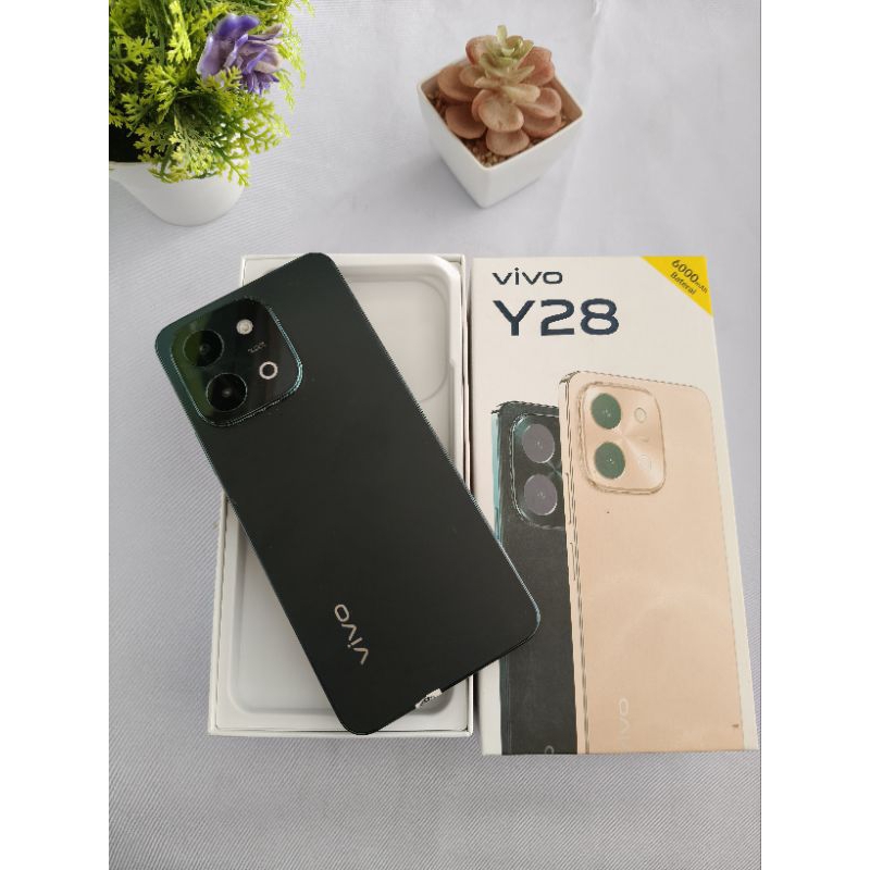 VIVO Y28 RAM 8/128 GB